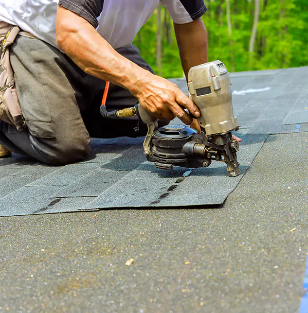 Trusted Cedar Shingle Replacement Experts Serving Lake Zurich, IL