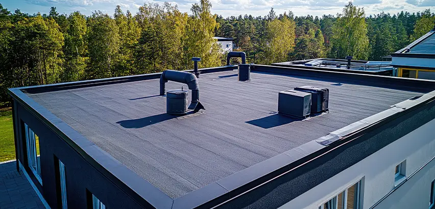 Professional Flat Roof Replacement Services in Lake Zurich, IL