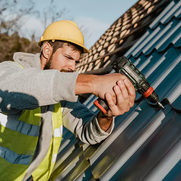 Why Lake Zurich Property Owners Choose Lake Zurich Roofing Pro for Metal Roof Replacement?
