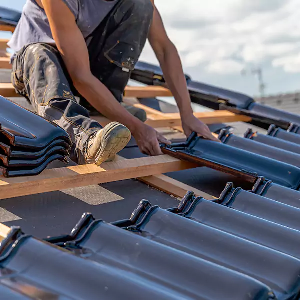 Why Lake Zurich Homeowners Choose Lake Zurich Roofing Pro for Roof and Gutter Repair?